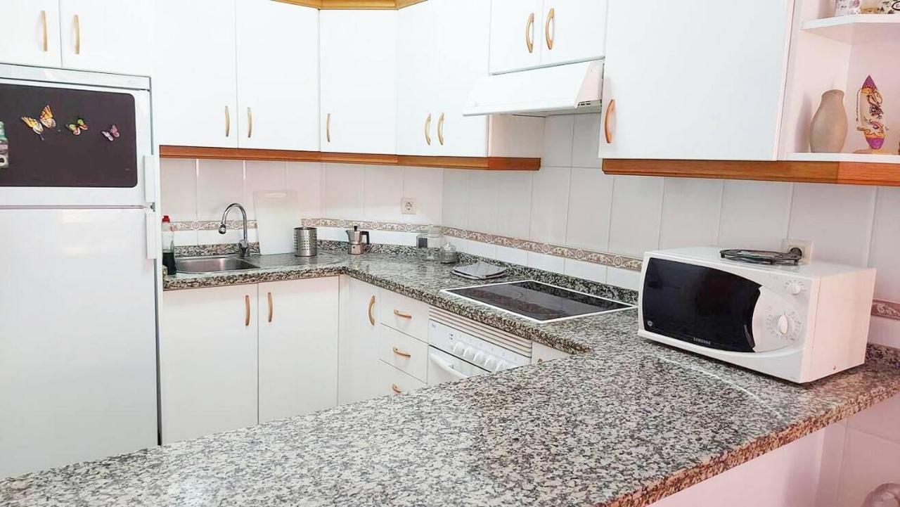 Modern And Centric Apartment With Air Conditioning - By Tenerifehints El Médano Екстериор снимка